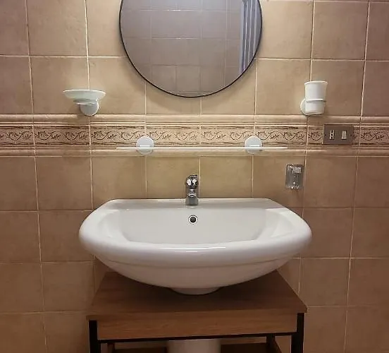 فندق مبيت وإفطار Binario38 3*