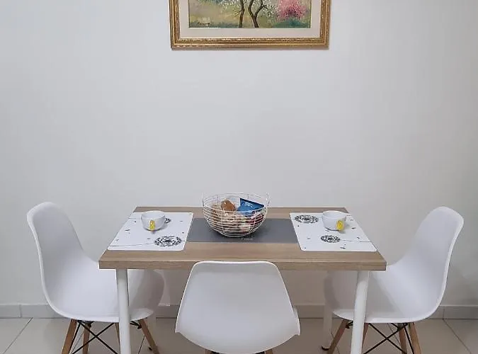 فندق مبيت وإفطار Binario38 3*